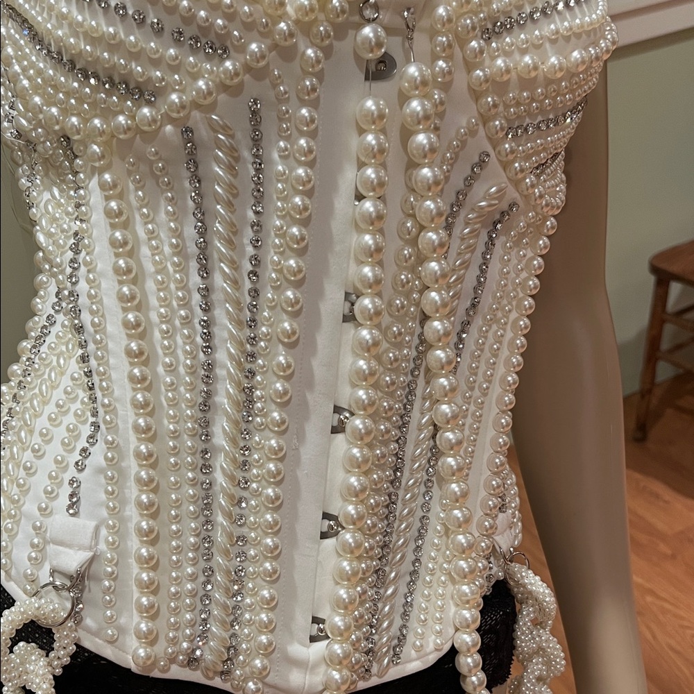 Akira Rhinestone and Pearl Embellished Corset Top Size XL - Picture 2 of 14